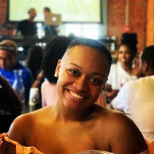 Meet your Posher, Michele